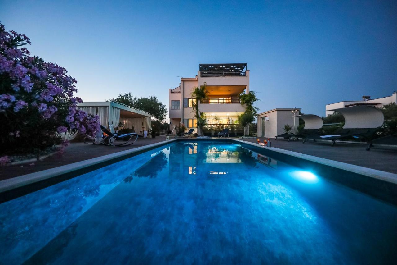 Villa Olive Garden Sukosan Exterior photo